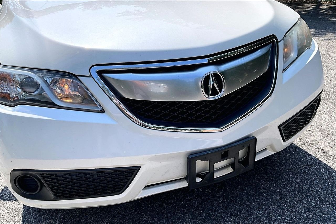 Used 2015  Acura Base image 33