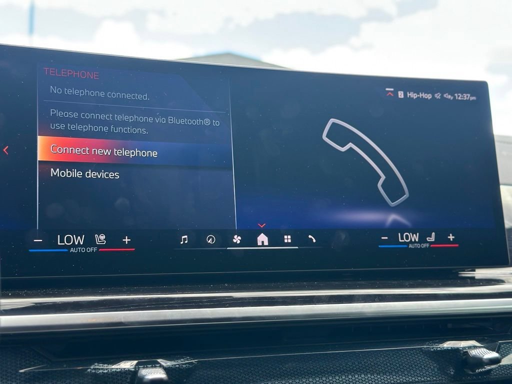 New 2026 Mineral White Metallic BMW xDrive40i image 38
