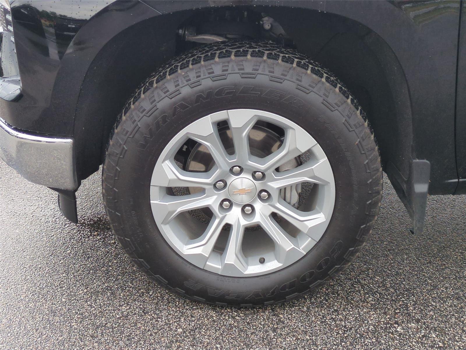 Used 2026 Black Chevrolet LTZ image 10