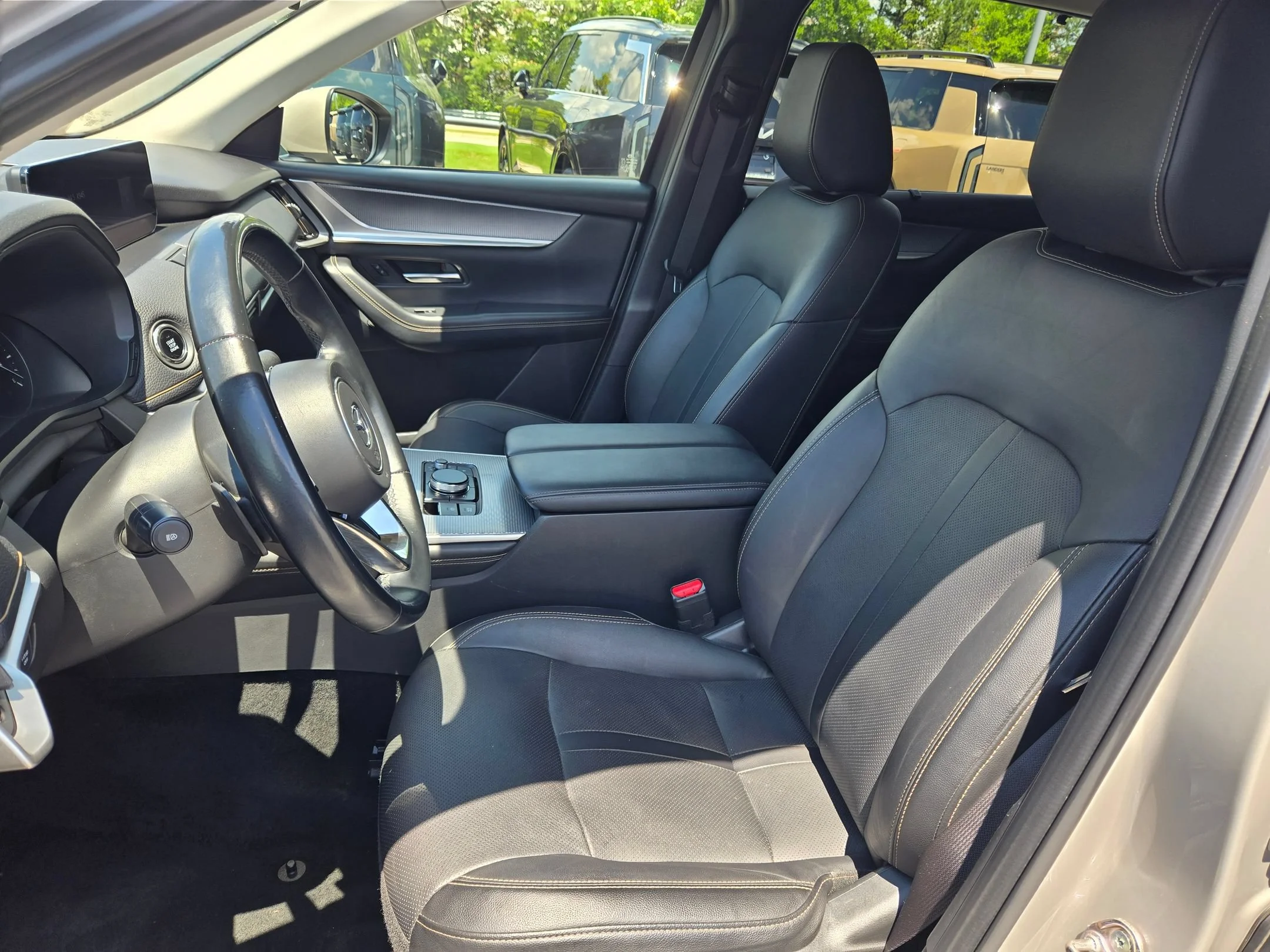Used 2024 Platinum Quartz Mazda 3.3 Turbo Preferred Plus image 22