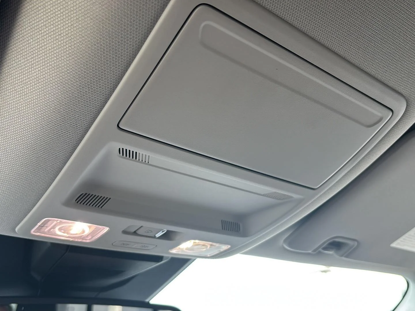 New 2026 Marsh Gray Ford Lariat® image 21