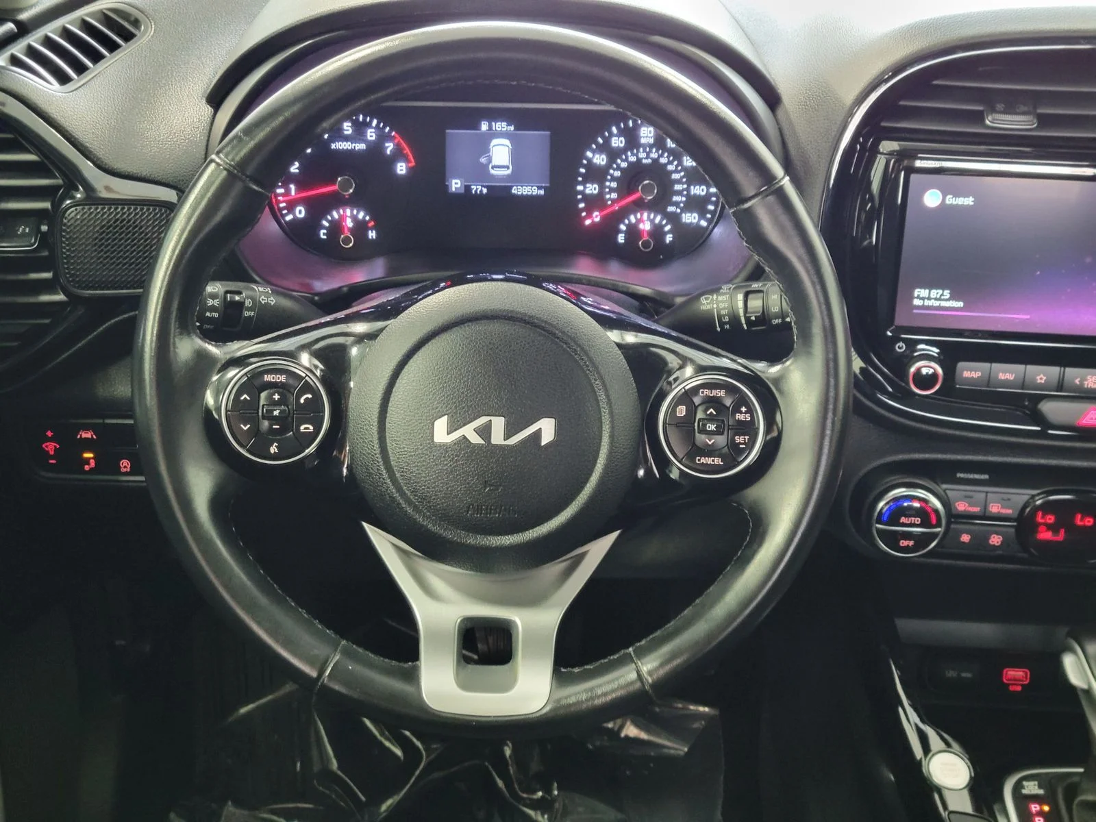 Certified Used 2022 Gray Kia EX image 28