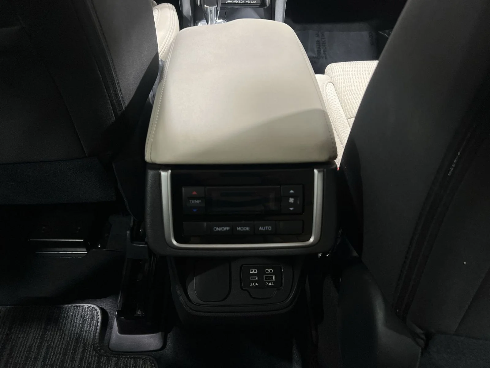 2025 Subaru Ascent Premium - Photo 20