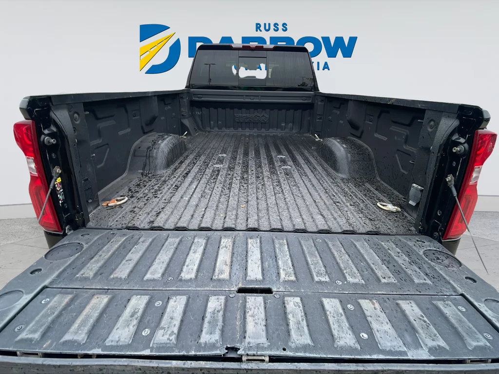 Used 2024 Black Chevrolet High Country image 38