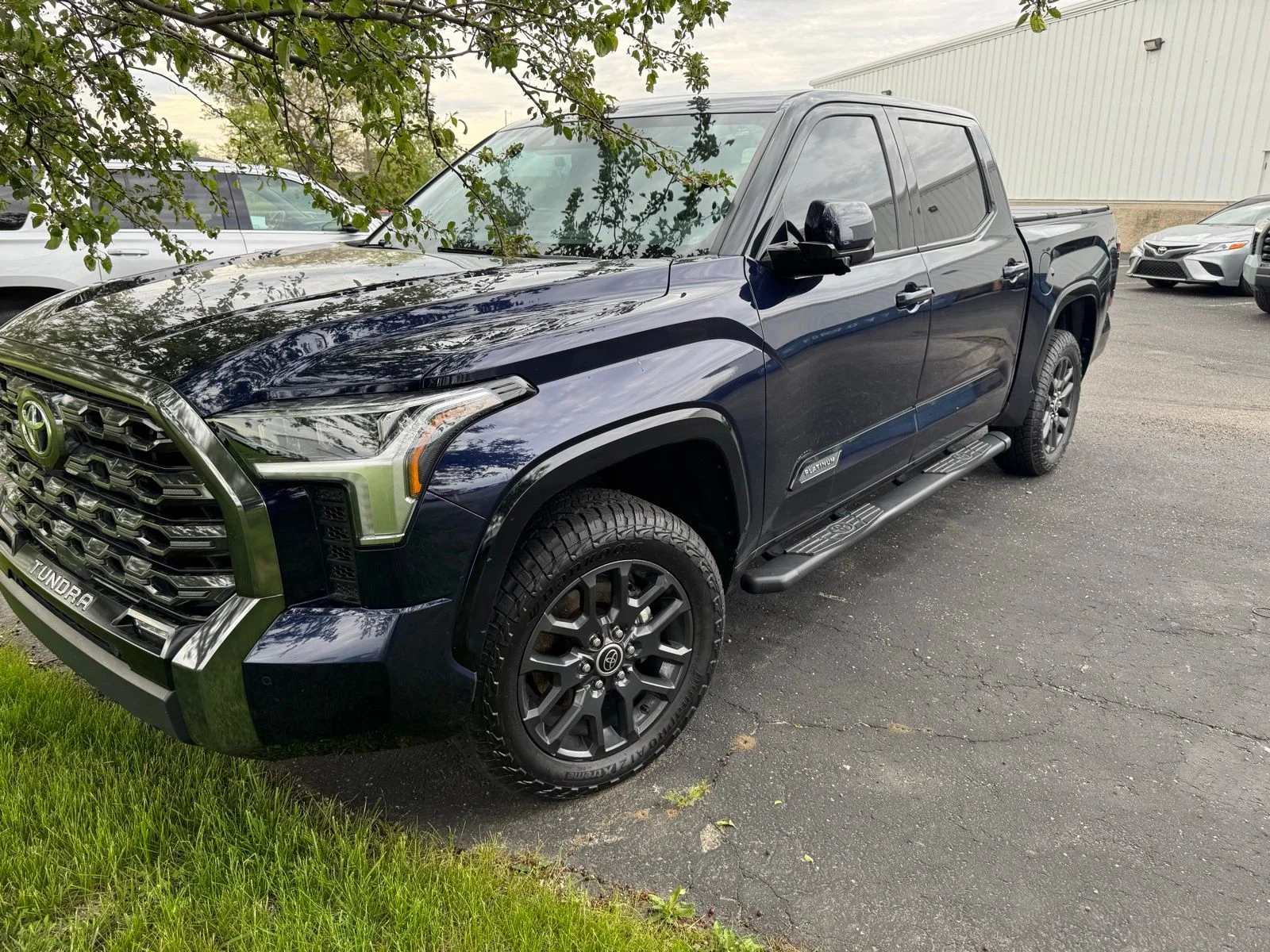 2023 Toyota Tundra Platinum 3.4L 4WD CrewMax 5.5' Bed's photo