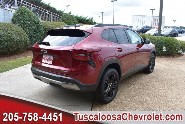 Used 2024 Crimson Metallic Chevrolet ACTIV image 11