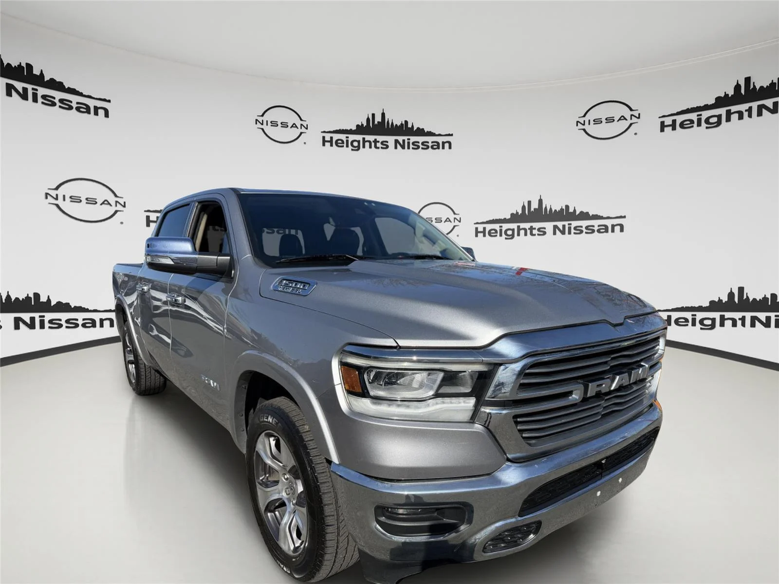 2021 RAM Ram 1500 Pickup Laramie - Photo 8