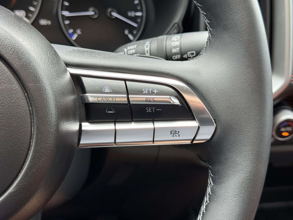 Used 2025 Beige Mazda 2.5 Turbo Meridian Edition image 23