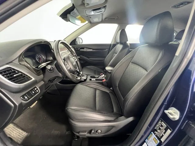 Used 2023 Blue Kia SX image 11