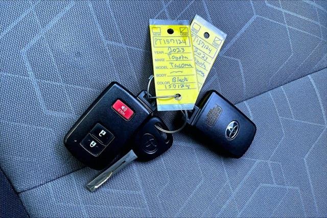 Certified Used 2023 CELESTIAL SILVER Toyota  image 15