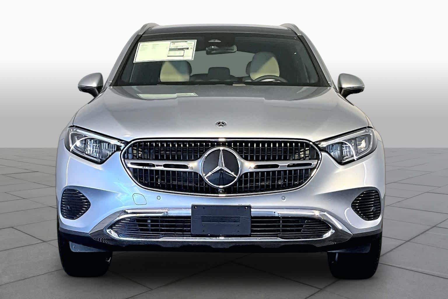 New 2026 Cirrus Silver Metallic Mercedes-Benz GLC 300 image 2