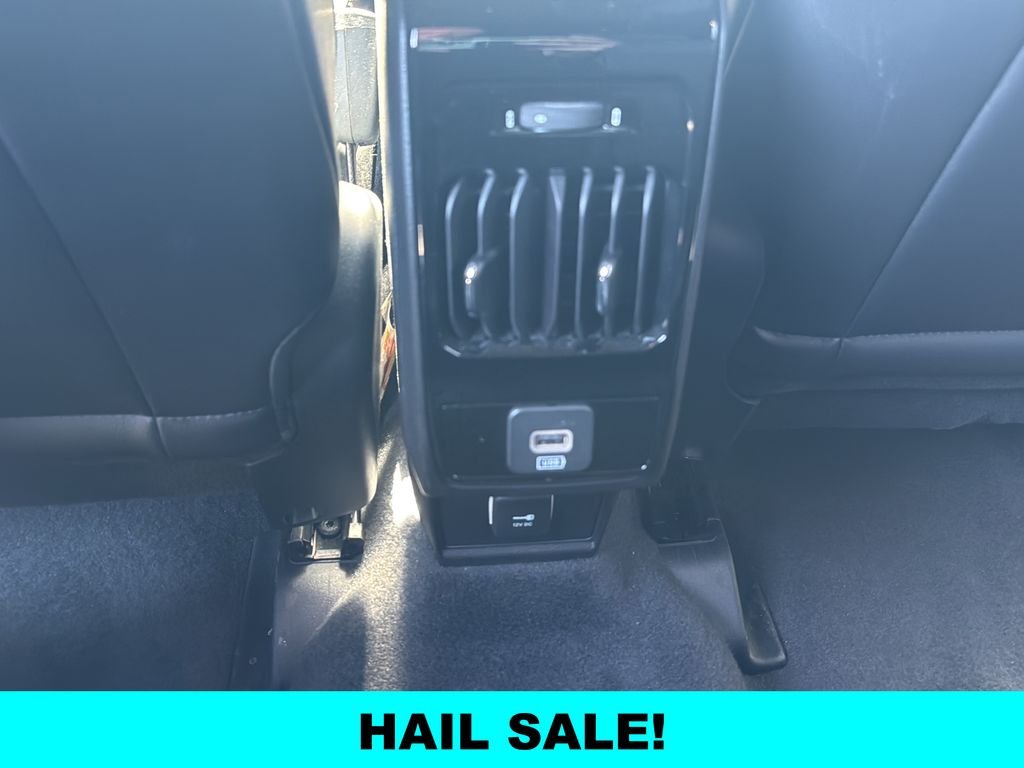 Used 2023 White Jeep Limited image 17