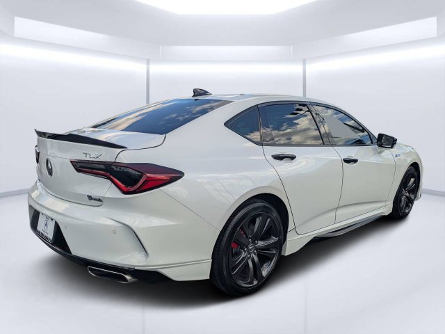 Used 2022 Platinum White Pearl Acura A-Spec Package image 3