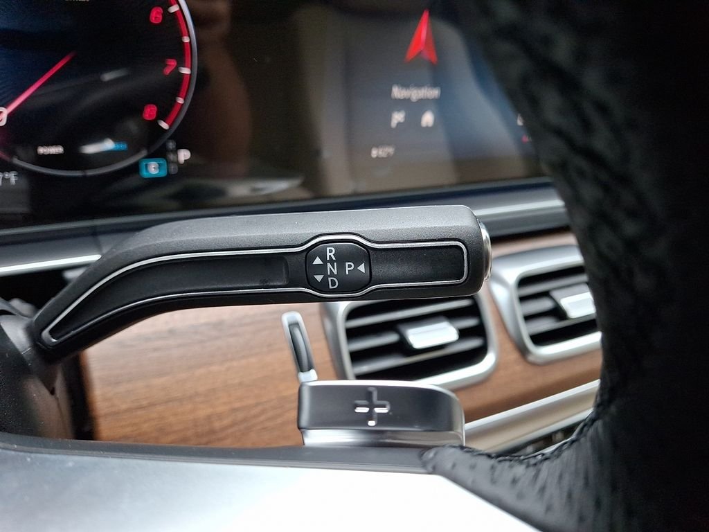New 2026 Polar White Mercedes-Benz GLS 450 image 14