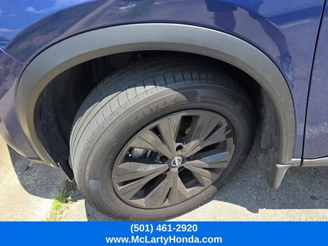 Used 2023 Caspian Blue Metallic Nissan SV image 6
