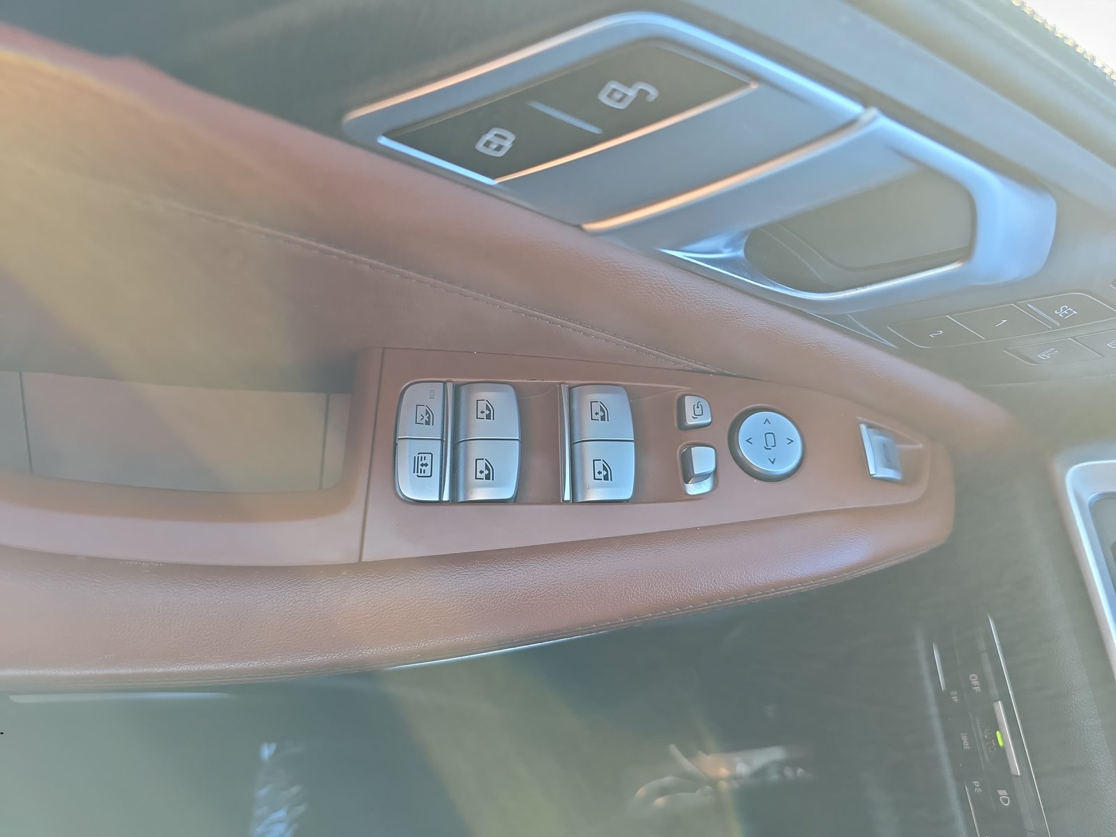 Used 2023 Carbon Black Metallic BMW xDrive40i image 26