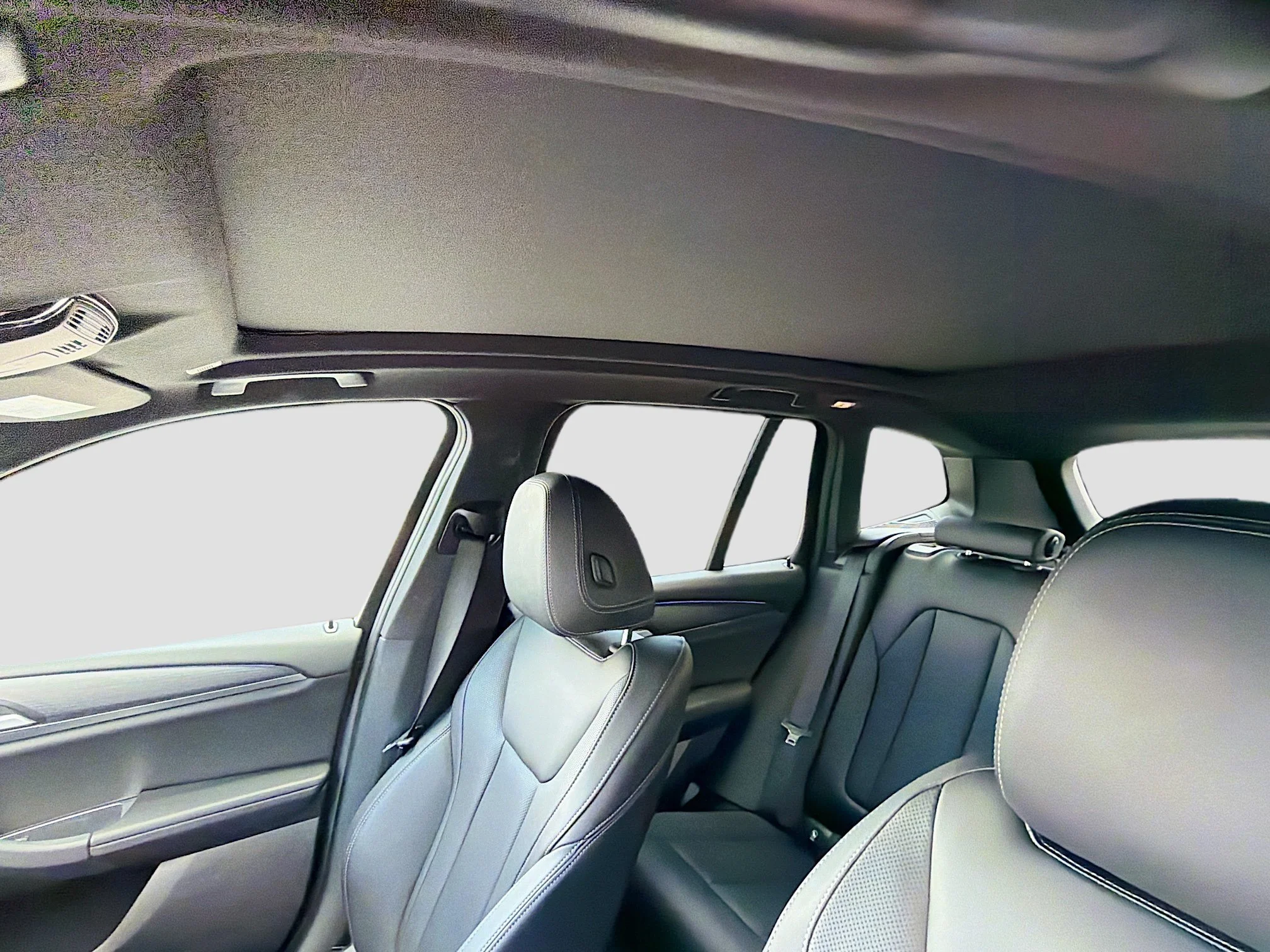 Used 2023 Skyscraper Gray Metallic BMW sDrive30i image 26