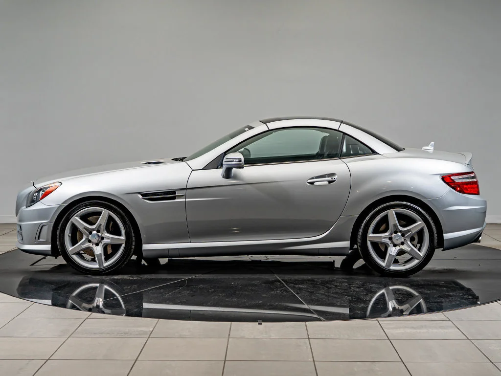 Used 2013 Silver Mercedes-Benz SLK 250 image 6