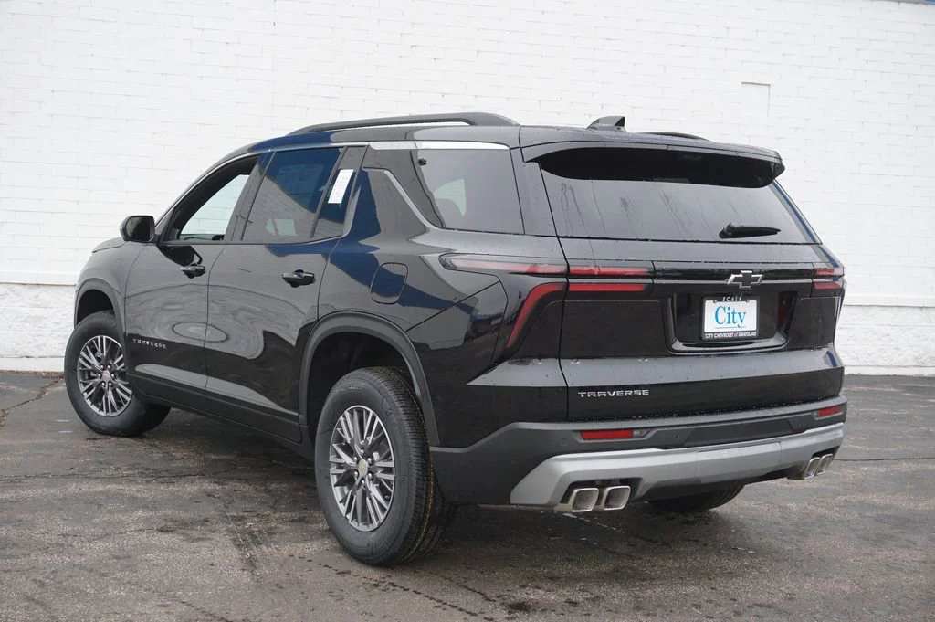 2026 Chevrolet Traverse LT - Photo 6