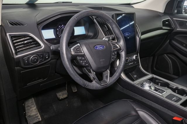 Used 2024 Black Ford SEL image 20