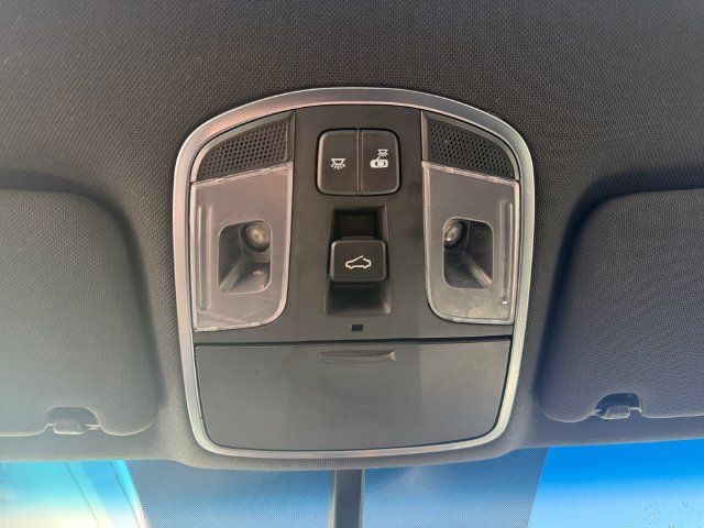 Used 2018 Blue Hyundai Sport 2.0T image 27