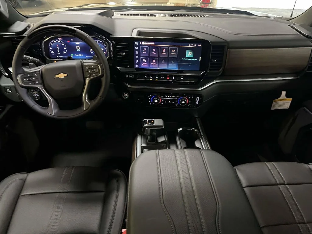 New 2026 Black Chevrolet High Country image 11