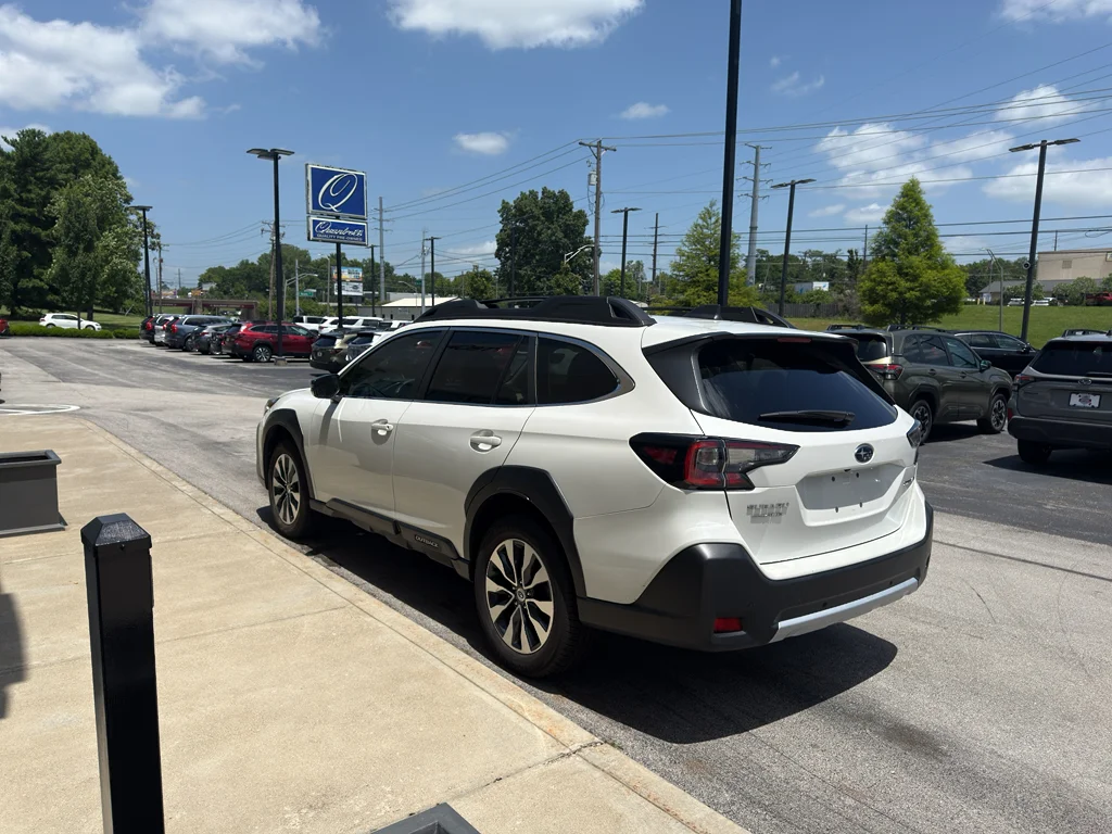 Used 2023 Crystal White Pearl Subaru Limited image 5