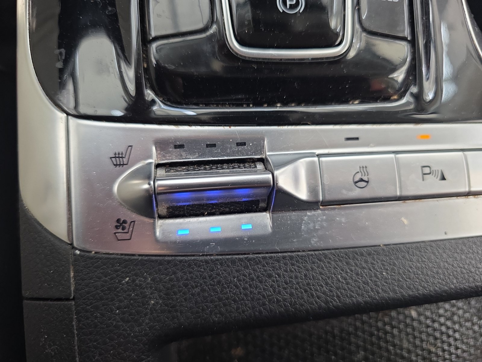 Certified Used 2024 Snow White Pearl Kia SX Prestige image 23