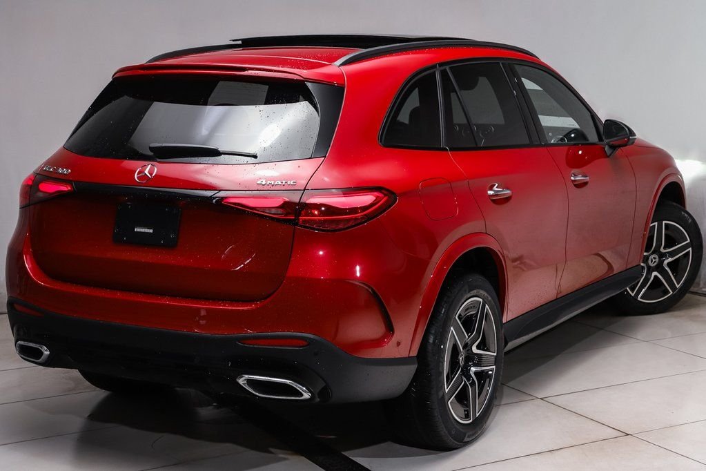New 2026 MANUFAKTUR Patagonia Red Metallic Mercedes-Benz GLC 300 image 3