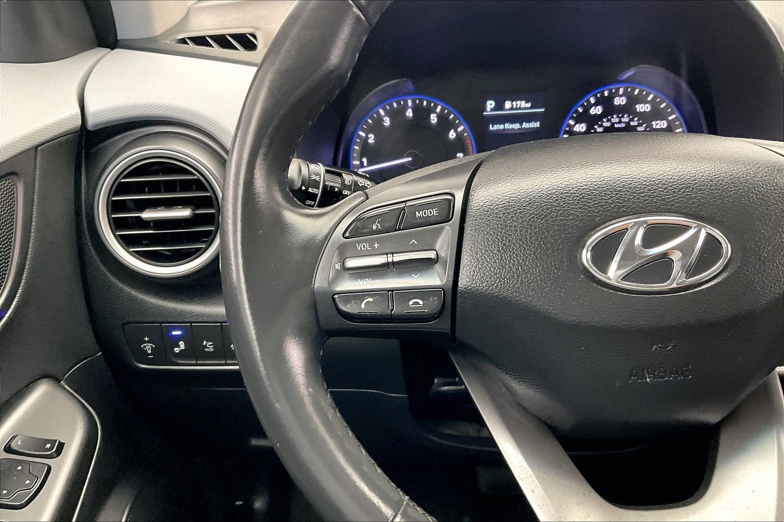 Used 2019 Ultra Black Pearl Hyundai Ultimate image 21