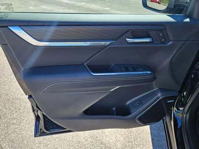 New 2026 Ebony Twilight Metallic GMC Elevation image 10
