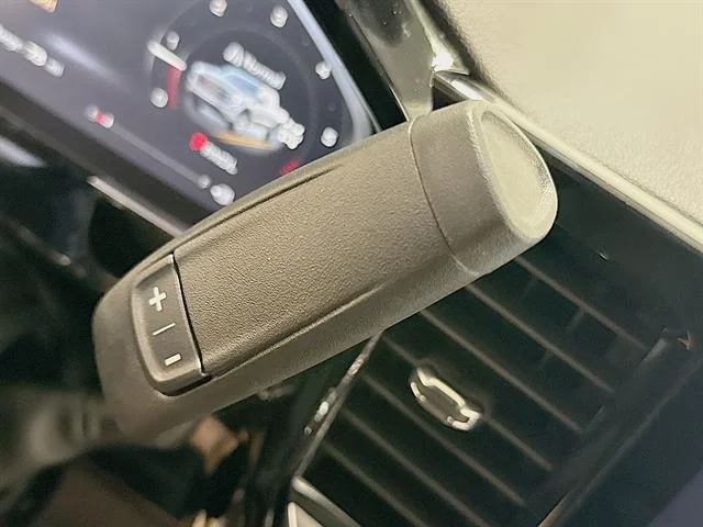 New 2026 Onyx Black GMC Elevation image 16