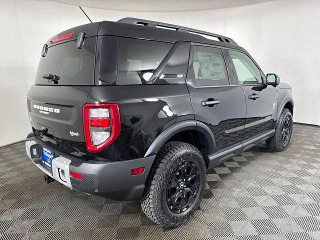 New 2026 Shadow Black Ford Badlands image 3