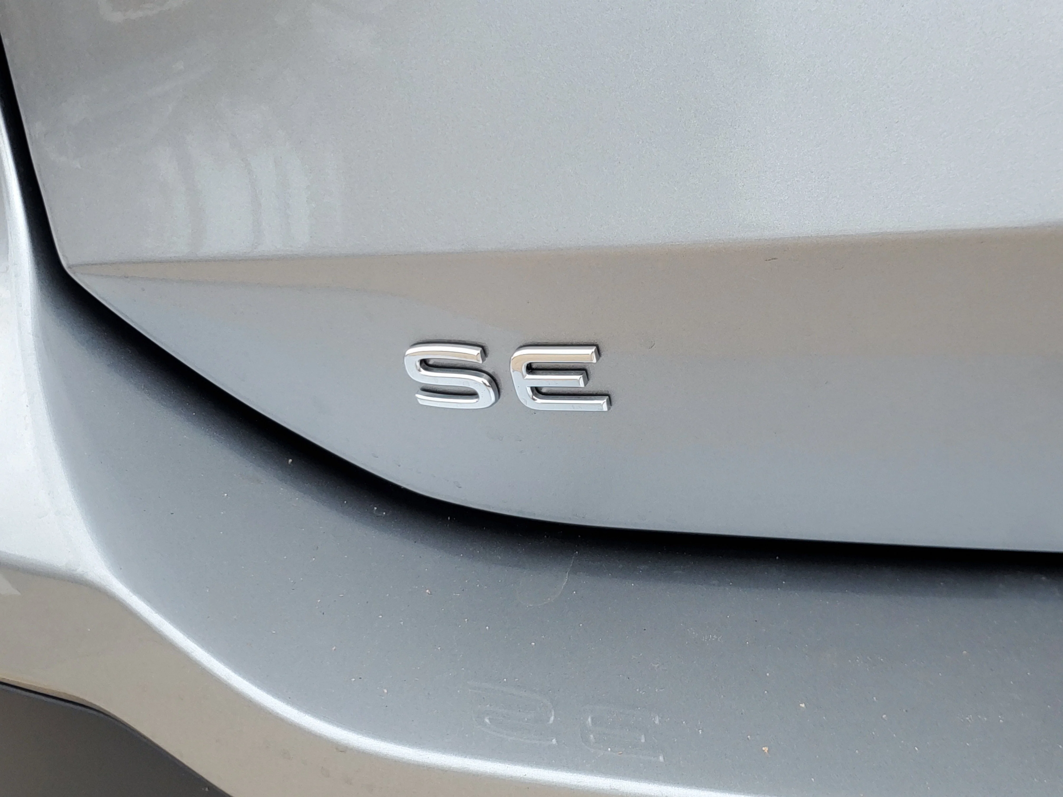 New 2026 Silver Volkswagen SE image 5