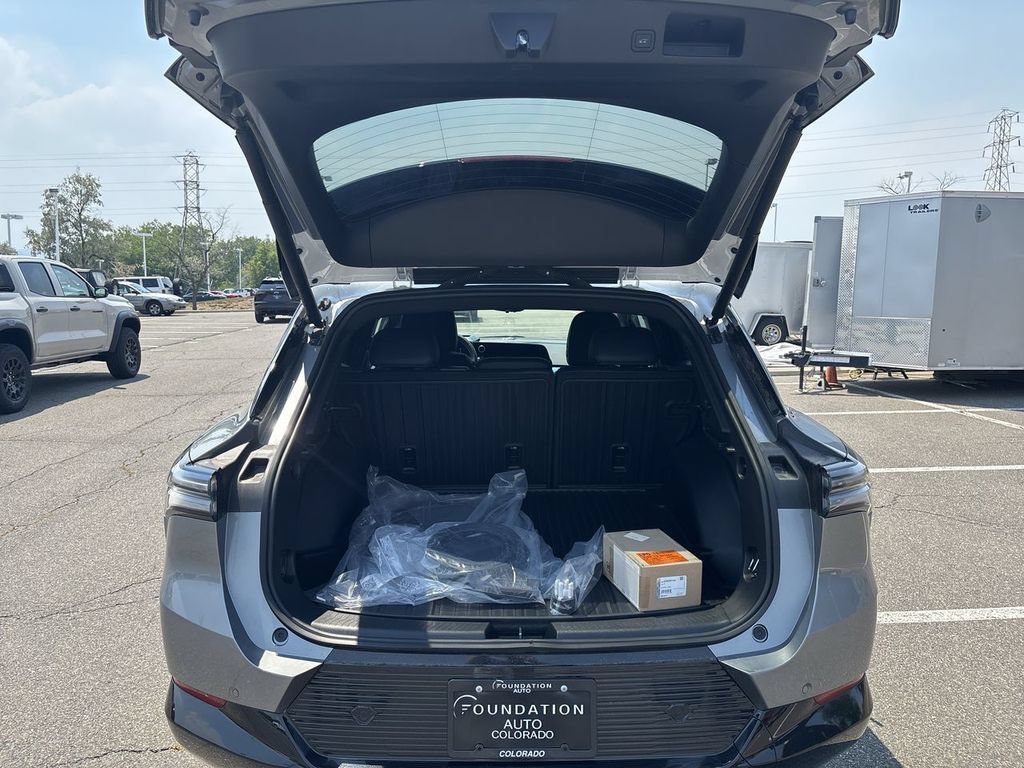 2026 Chevrolet Equinox EV 2LT - Photo 26