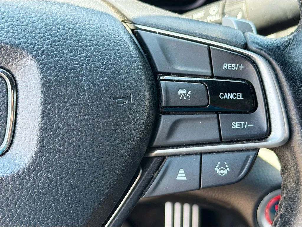 Used 2021 Platinum White Pearl Honda Sport image 18