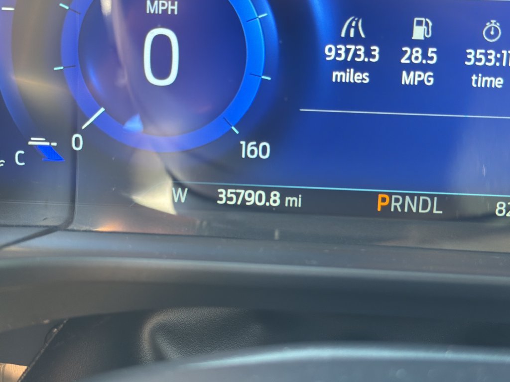 Used 2022 Red Ford SEL image 19