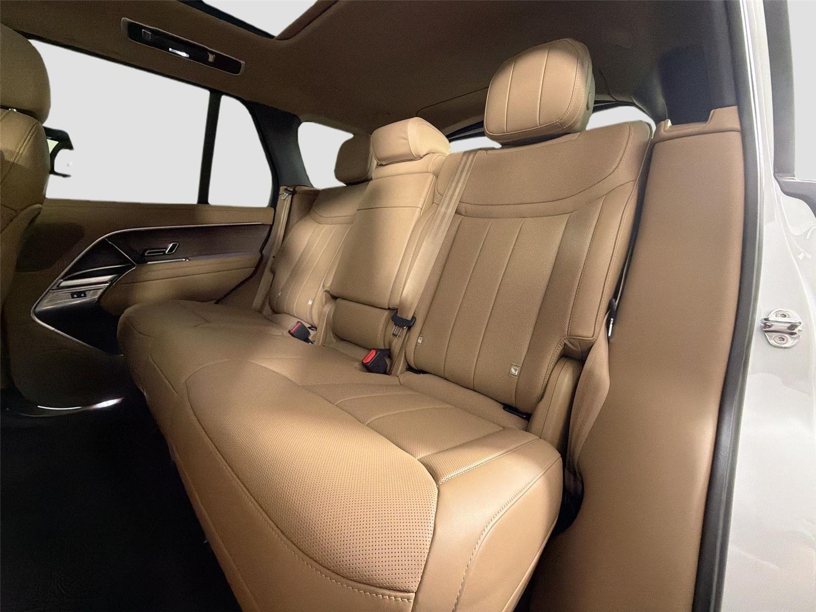 2026 Land Rover Range Rover SE - Photo 24