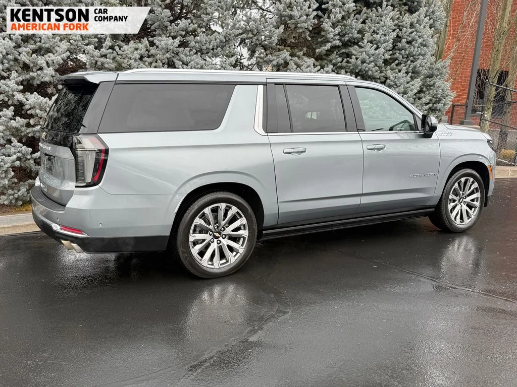 2025 Chevrolet Suburban High Country - Photo 10