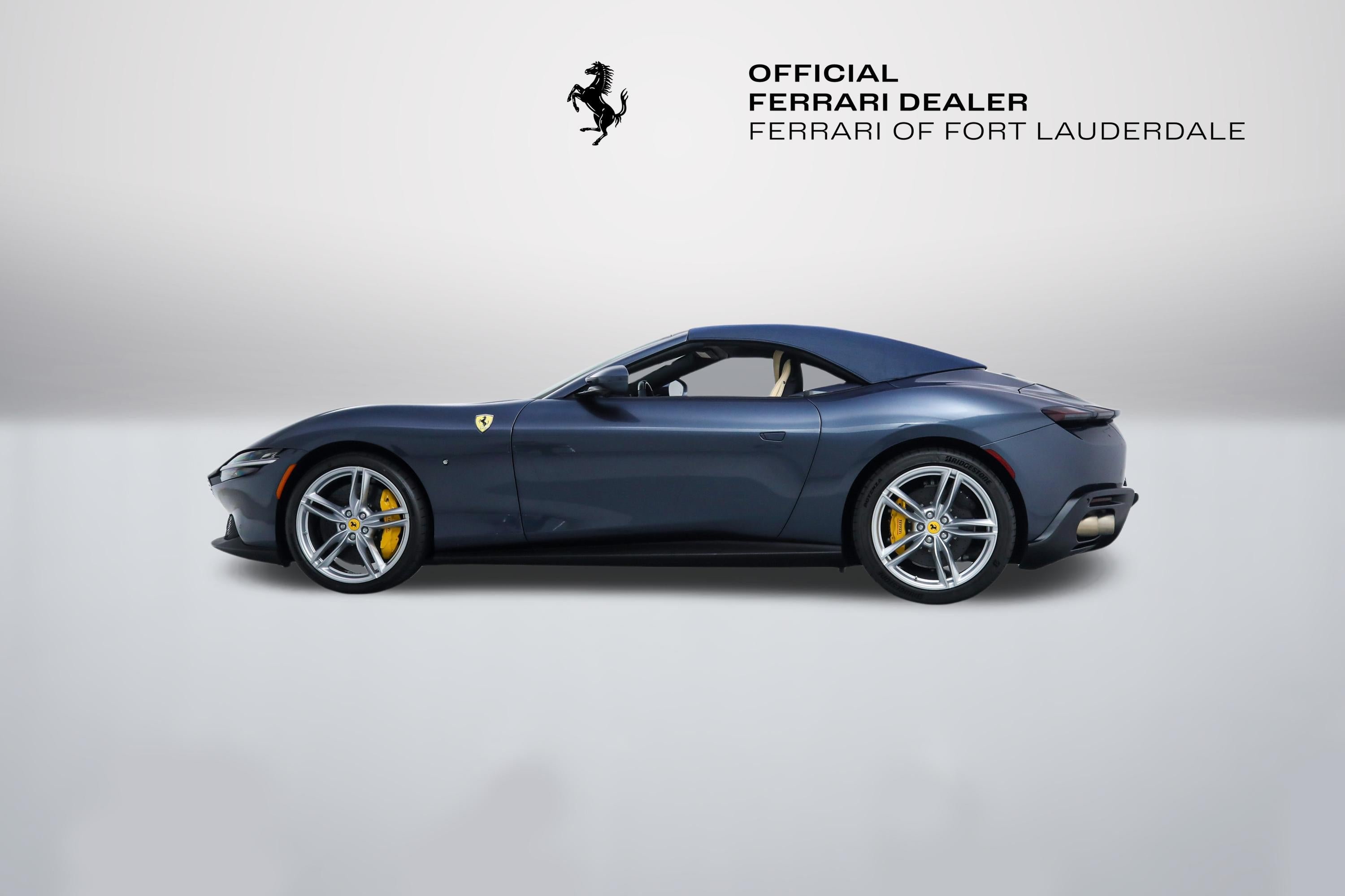 Certified Used 2025 Blu Roma Ferrari  image 4