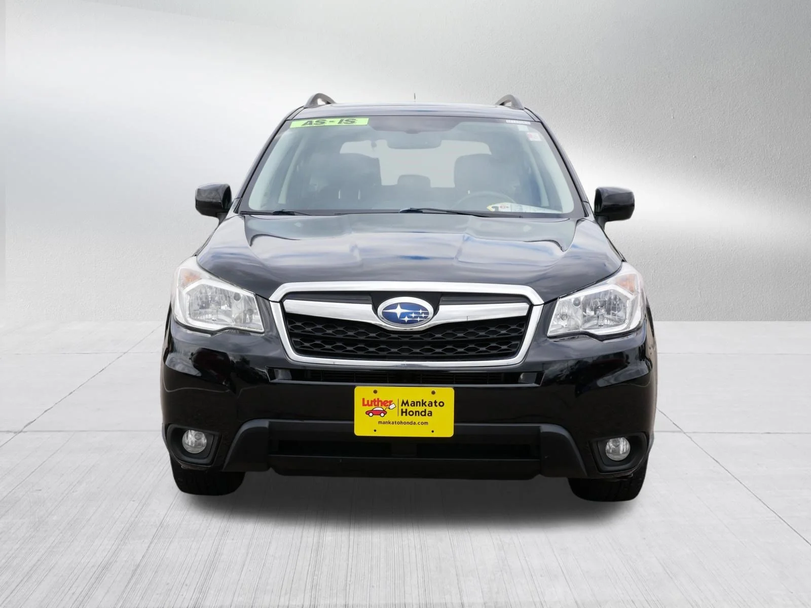 Used 2015 Subaru Forester i Limited with VIN JF2SJAHCXFH471448 for sale in Mankato, MN
