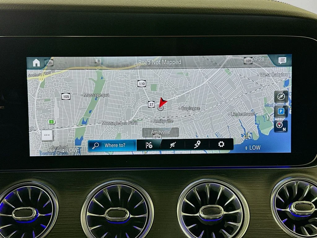 Used 2022 White Mercedes-Benz Base image 11