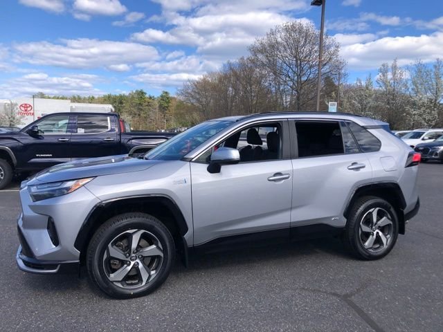 Used 2023 Silver Toyota SE image 7