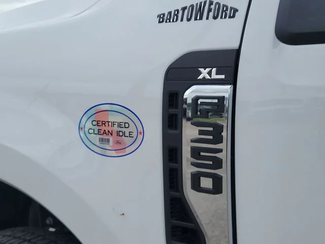 New 2026 Oxford White Ford XL image 9