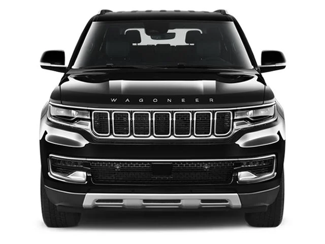 Used 2023 Diamond Black Crystal Pearlcoat Jeep Series II image 5