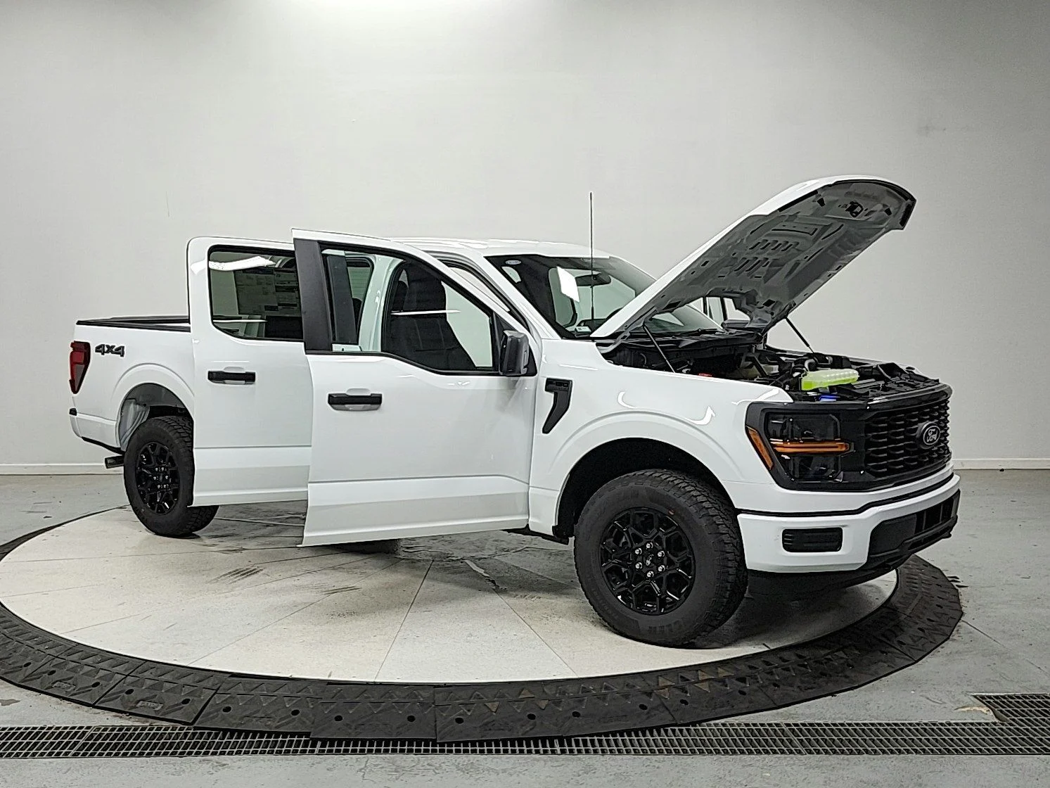 New 2026 Oxford White Ford STX® image 9