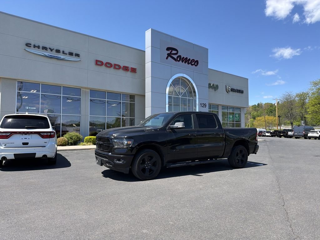 2020 RAM 1500 Big Horn/Lone Star 4x4 Crew Cab 5'7's photo