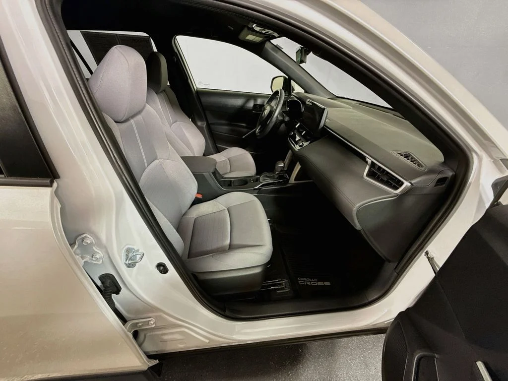 Certified Used 2024 Wind Chill Pearl Toyota Hybrid SE image 25