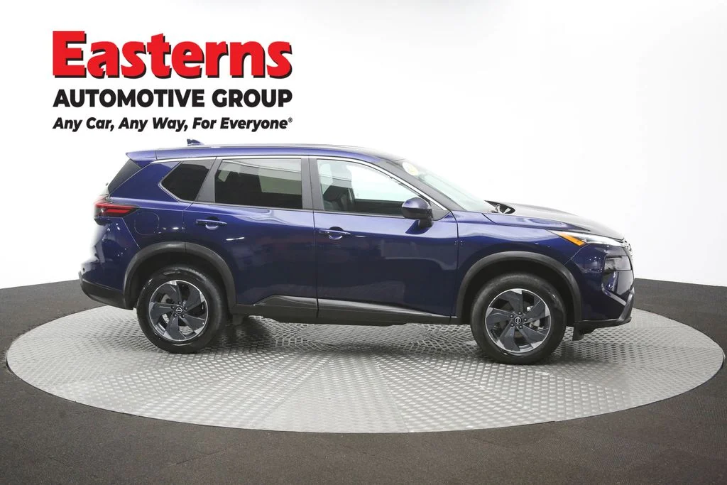 Used 2024 Blue Nissan SV image 45