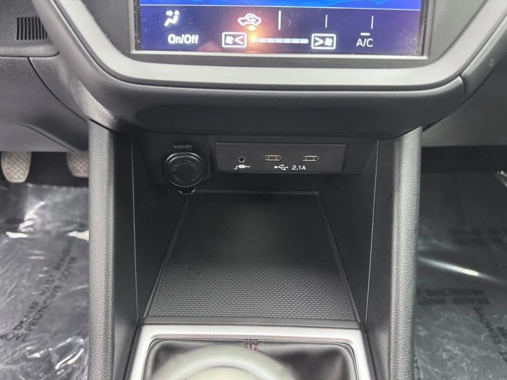 Used 2022 Orange Pearl Subaru  image 15